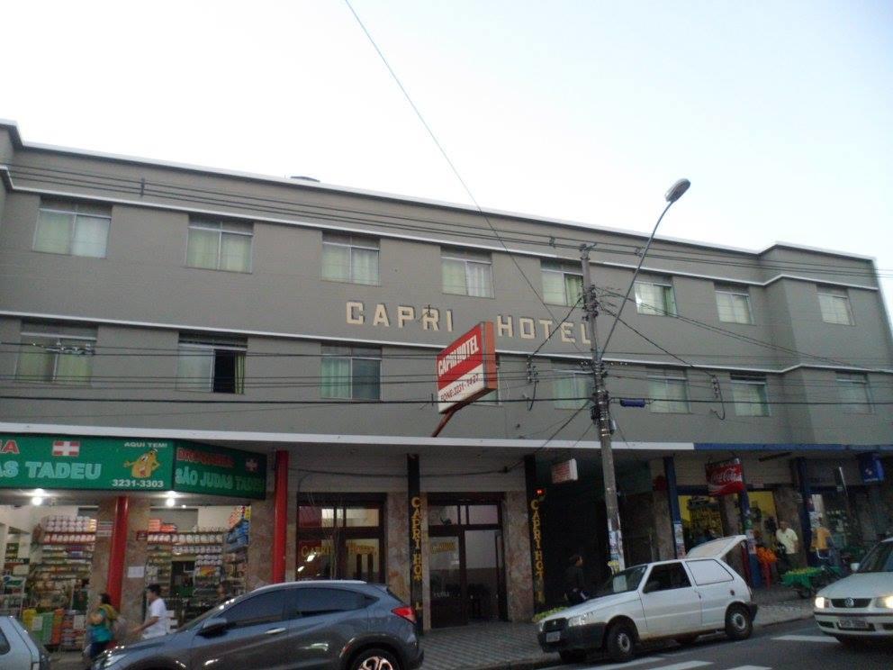 Hotel Capri Tres Coracoes